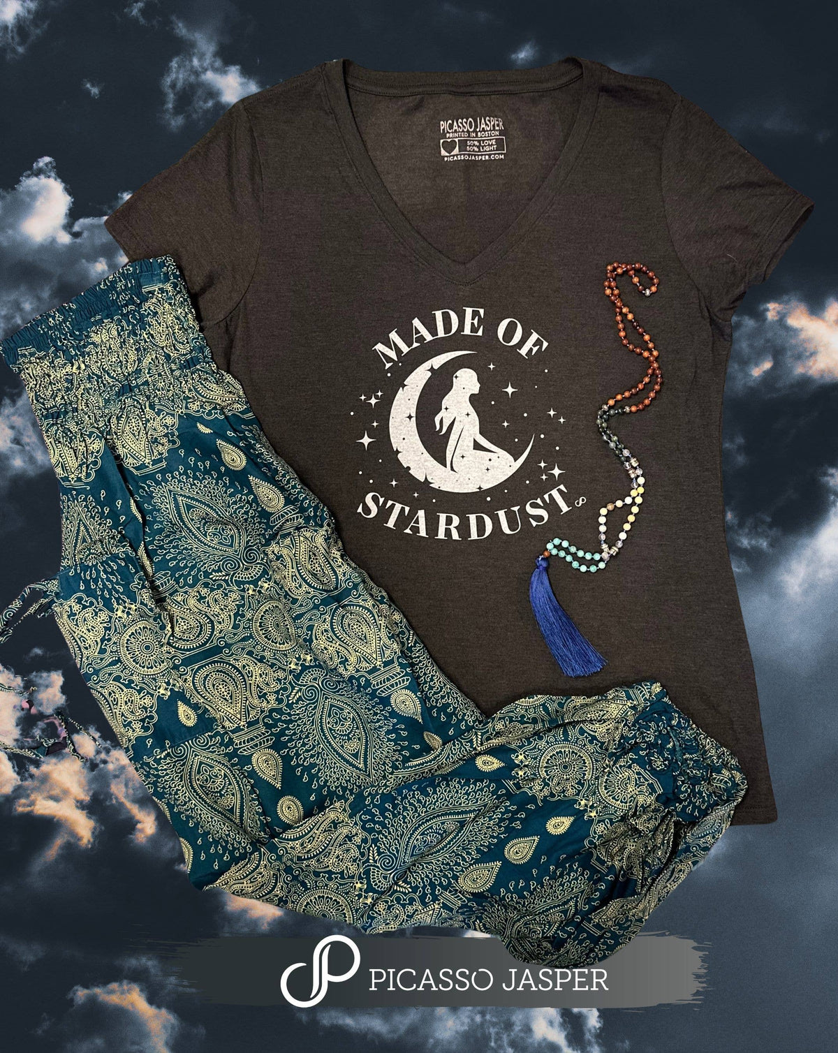 Made of Stardust, V-Neck Tee