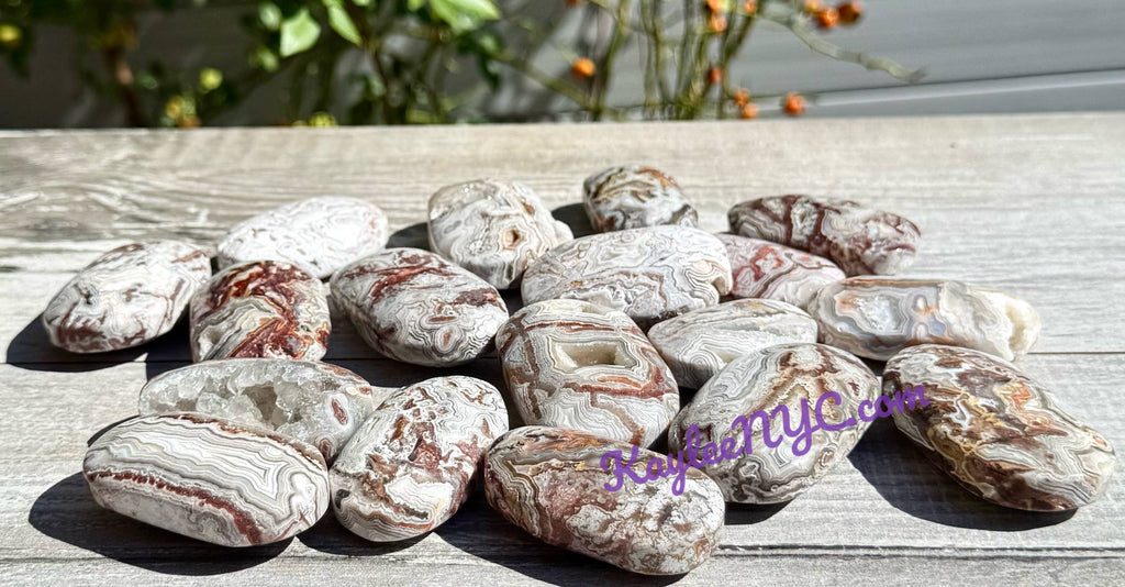 Mexican Lace Agate Palm Stone