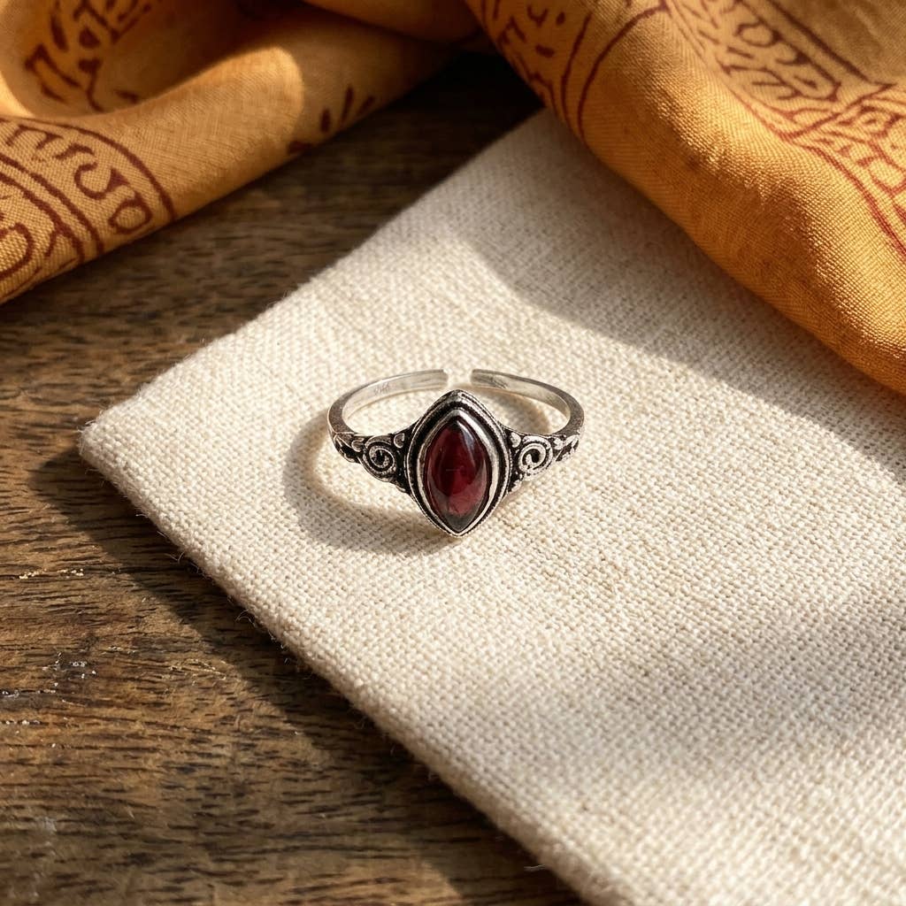 Tanvi Collection Ring - Silver Marquise with Garnet