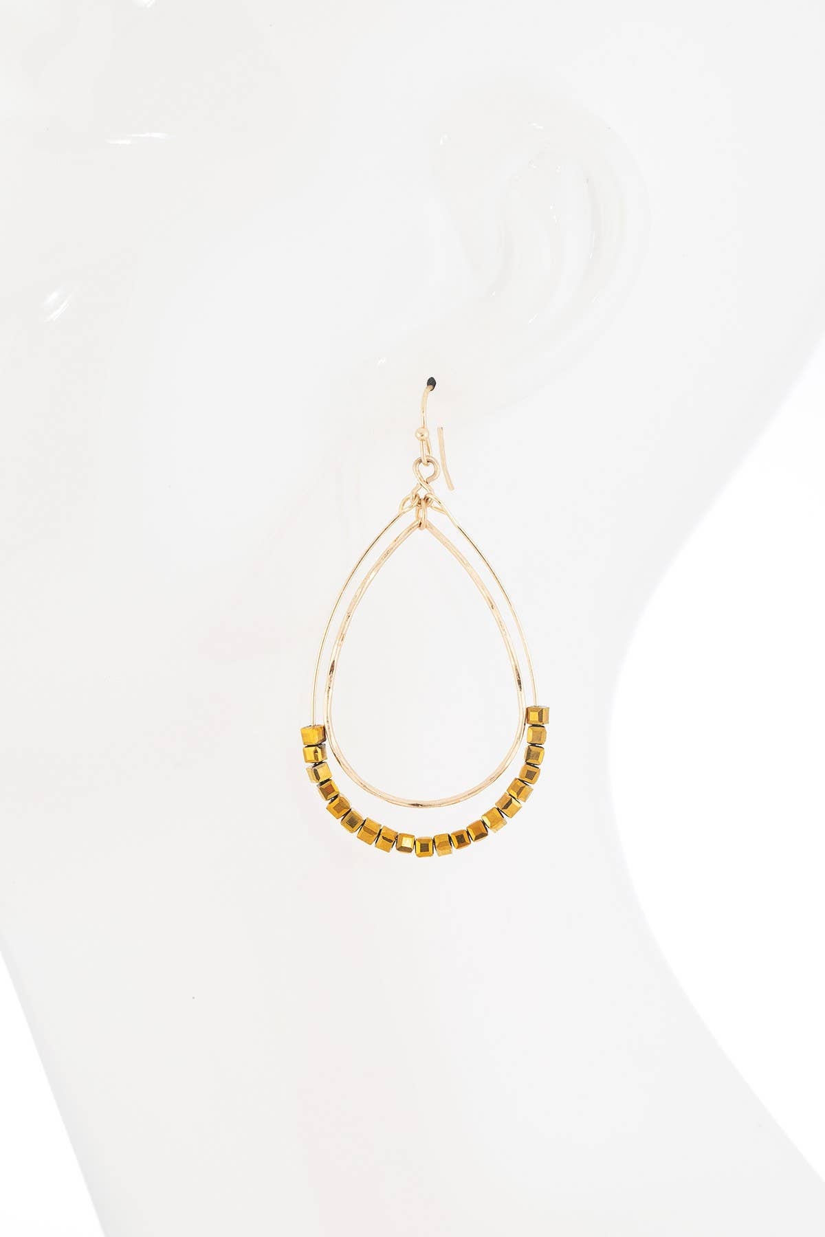 Teardrop Glass Bead Dangle Earring