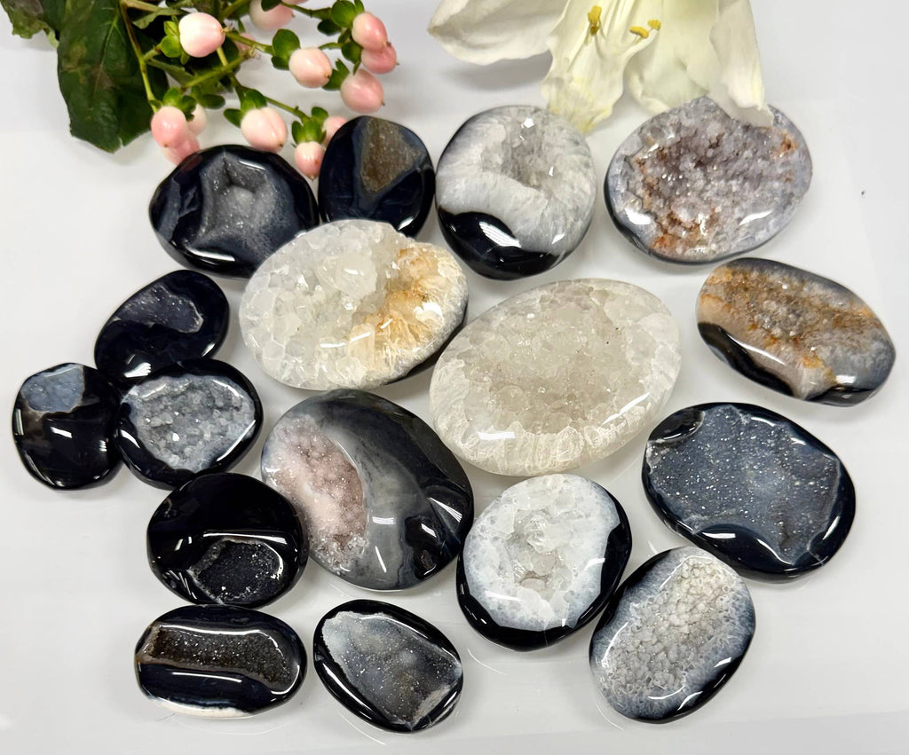 Druzy Banded Onyx Palm Stone Crystal Energy
