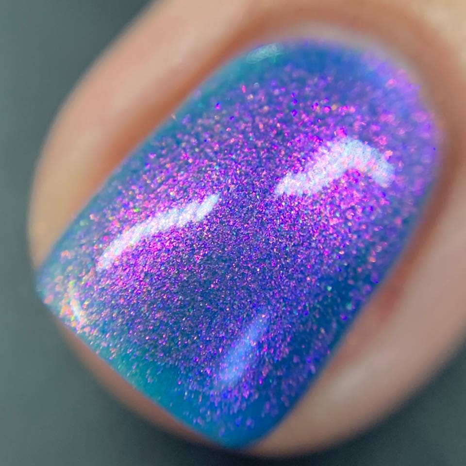 Uranium (U) Color-Shifting Nail Polish