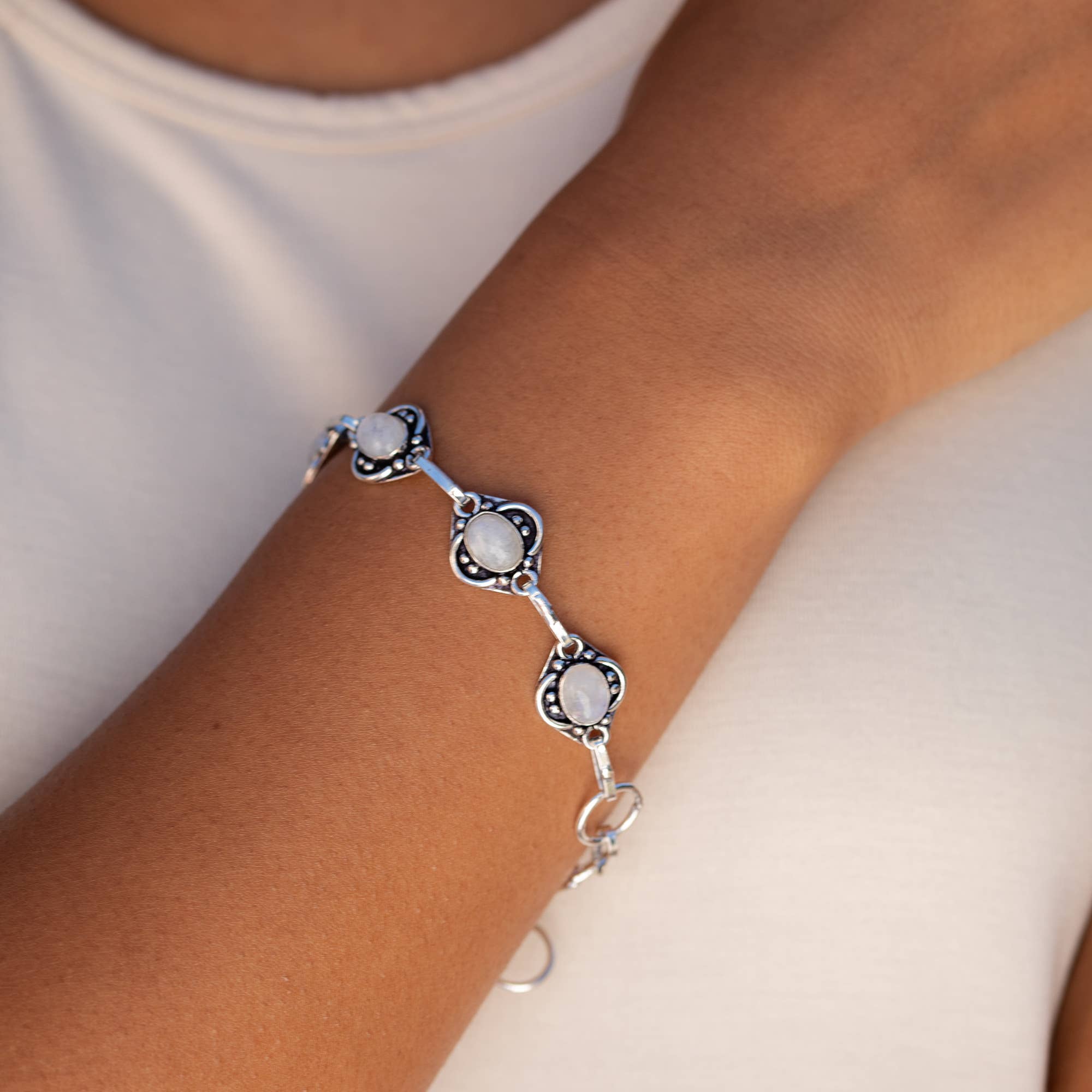 Tanvi: Precious Stone Link Bracelets